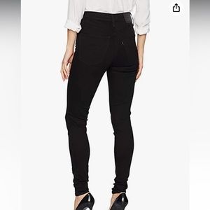 Levi's Women's Mile High Super Skinny Jeans